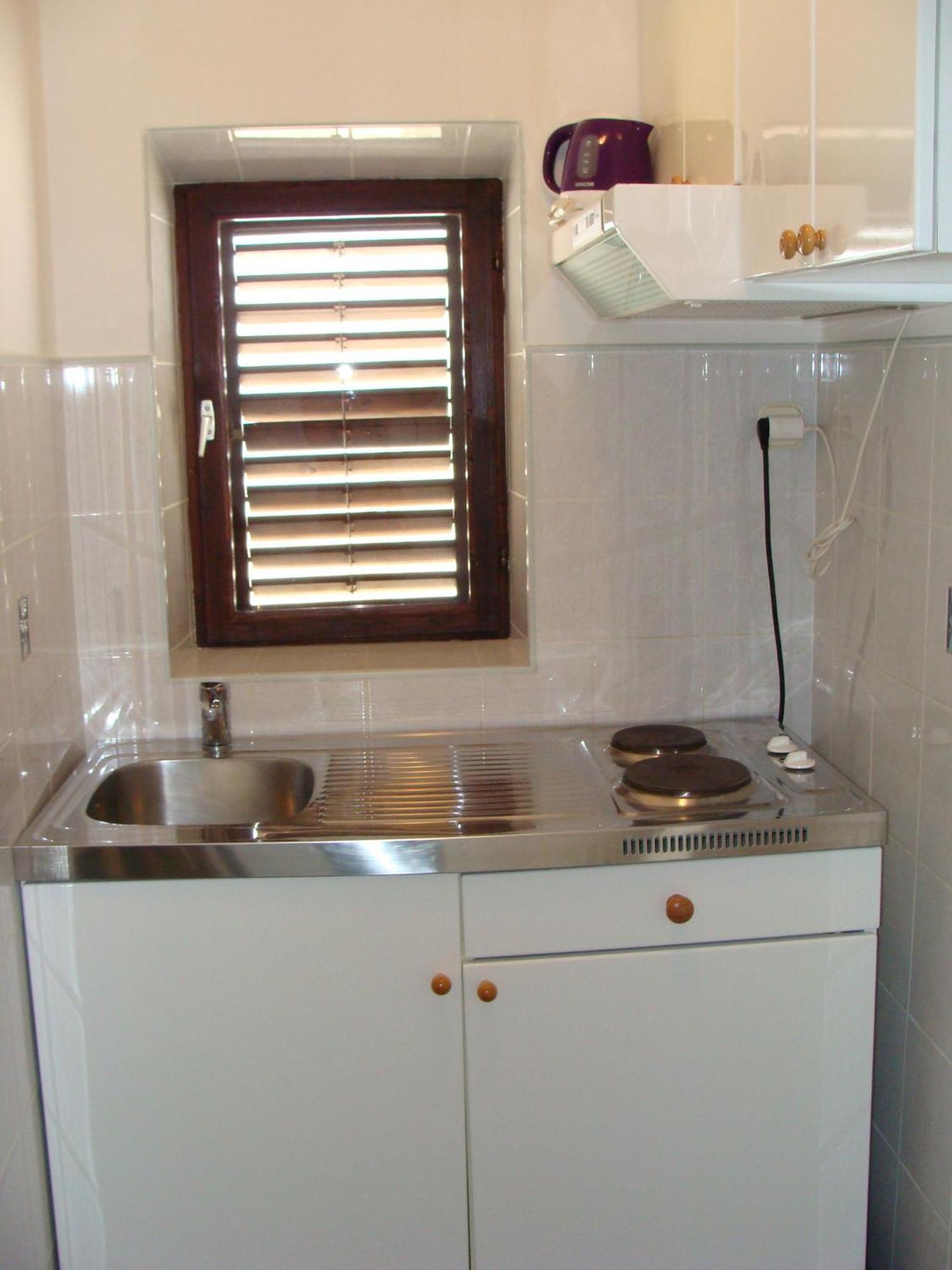 Trim Rooms And Apartments Ловиште Номер фото